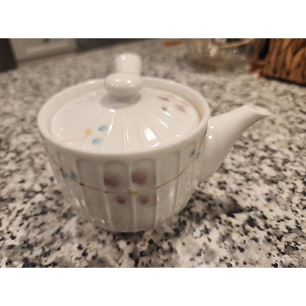 *Signed Vintage Japanese Tea Pot With Side Handle